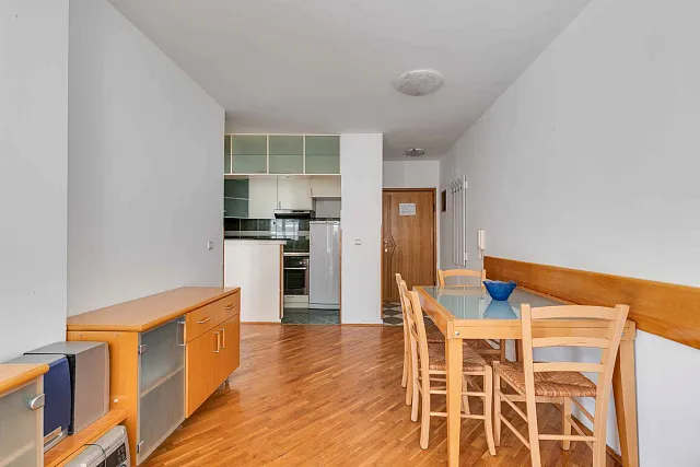 One bedroom apartment in Rafailovici near the sea — photo 5