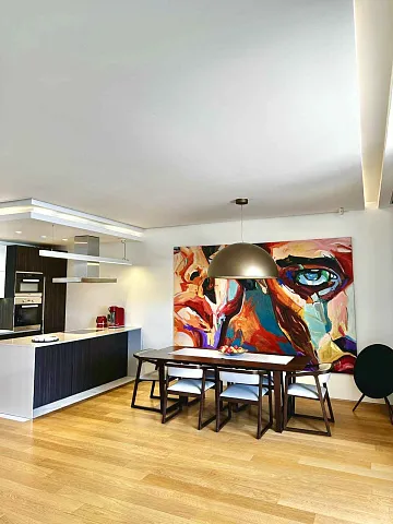 Luxurious apartment in Budva with sea view