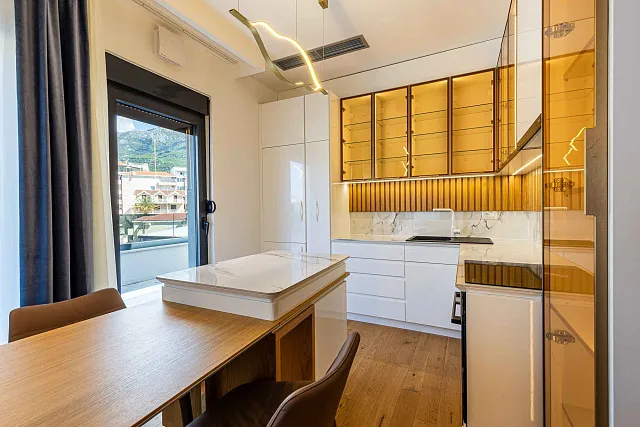 Penthouse in new building in Becici near the sea — photo 31