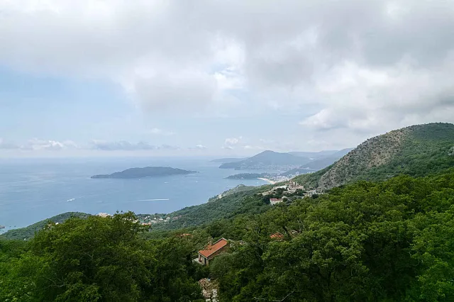 Land plot 2414 m² – Kuljače, Budva | UTU for 4 tourist buildings — photo 4