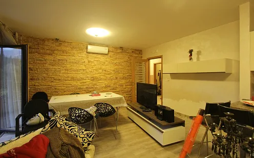 Penthouse with sea view in Topla 