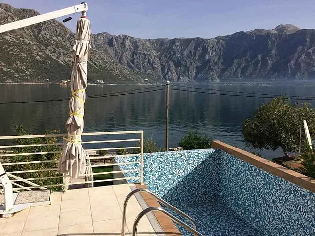 Modern house in Stoliv with pool — photo 12