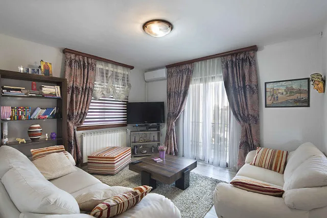 Spacious house in Budva — photo 16