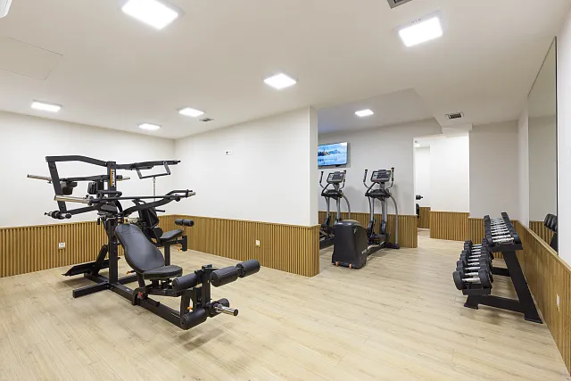 Luxuriöse 2-Zimmer-Wohnung, 64 m², mit Panoramablick auf das Meer – Bečići — photo 21