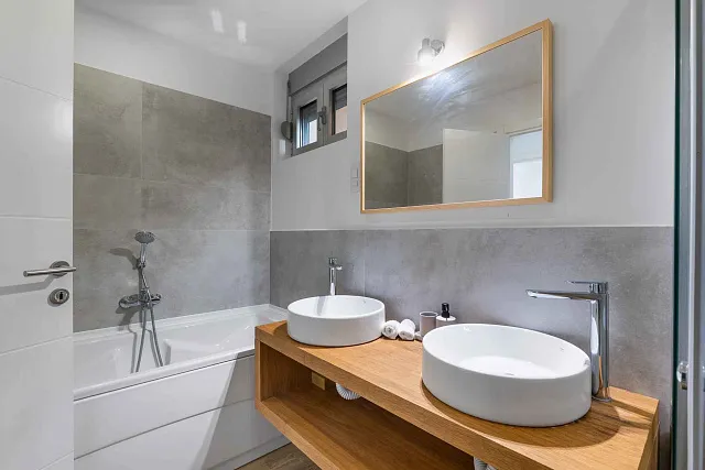 For Sale: Spacious Three-Bedroom Apartment with Sea View and a 40 m² Terrace — photo 25