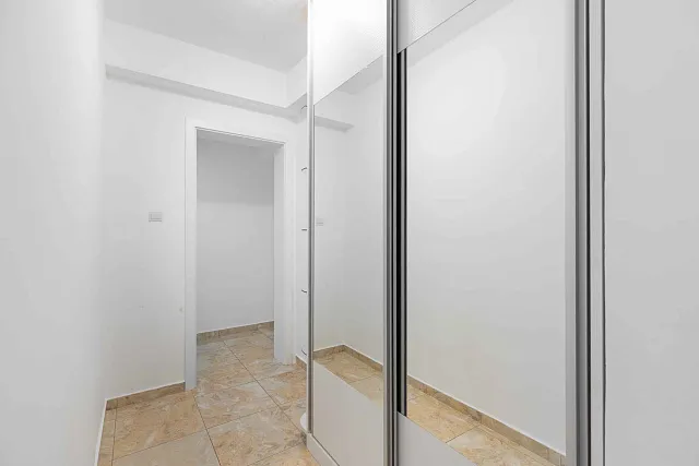 Spacious Sea View Apartment for Sale in Sveti Stefan – 77 m² — photo 9