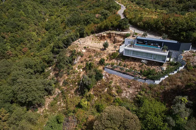 AN EXCLUSIVE INVESTMENT OPPORTUNITY NEAR KAMENOVO AND SVETI STEFAN — photo 11