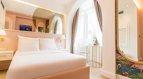 Mini-hotel in Budva, 425 meters from the sea
