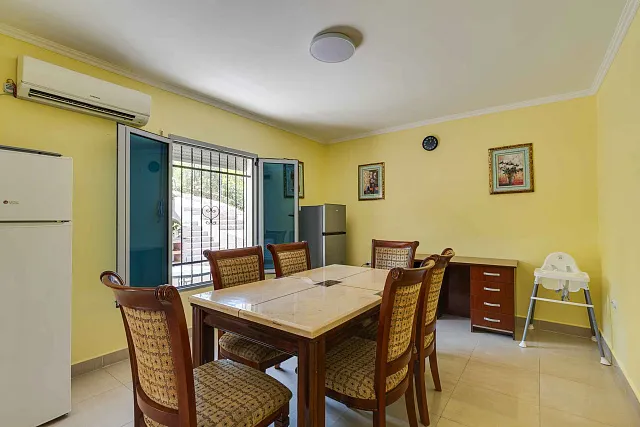 Spacious house with sea views in the picturesque area of ​​Djurashevichi — photo 17