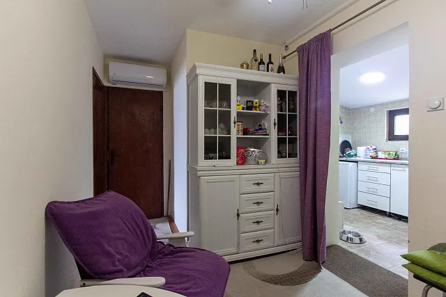Townhouse by the sea in Dobrota — photo 7