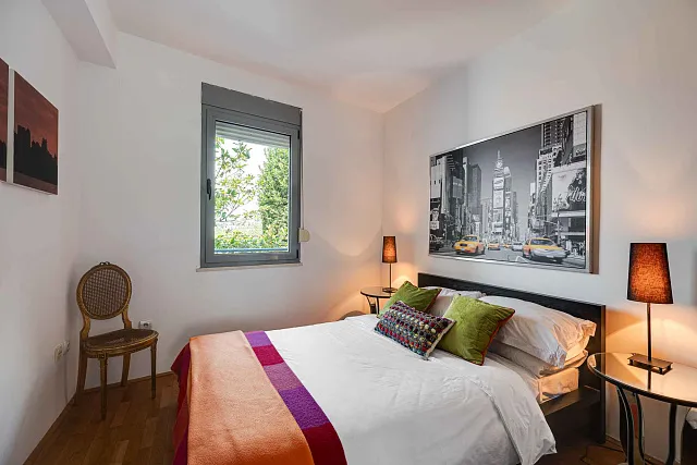 Luxury Investment Villa in Blizikuće – 3 Apartments, Pool & 120 m² Roof Terraces — photo 8