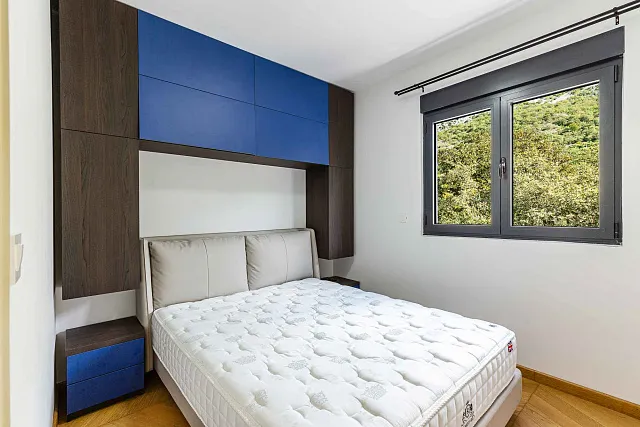 Three bedroom apartment with panoramic views of Sveti Stefan — photo 12