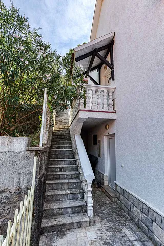 House Just 50 Meters from the Sea – Stoliv — photo 12