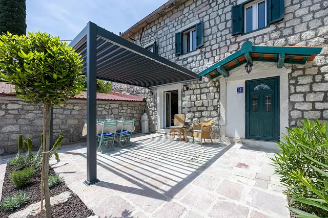 Fully Renovated Stone House with 3 Bedrooms and Spacious Terrace, Đurići — photo 36