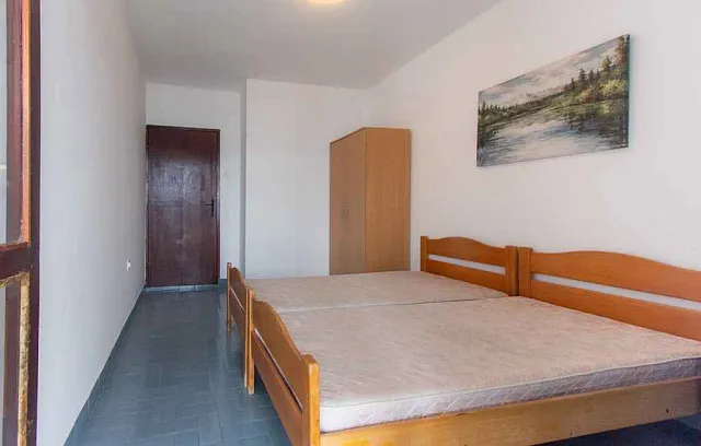 House in the picturesque area of ​​Krasici, ideal for comfortable living and relaxation — photo 6