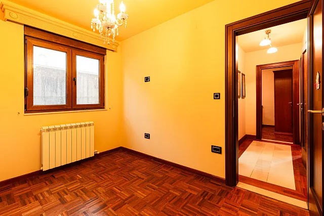For sale three bedroom apartment in Stoliv on the first line to the sea — photo 28