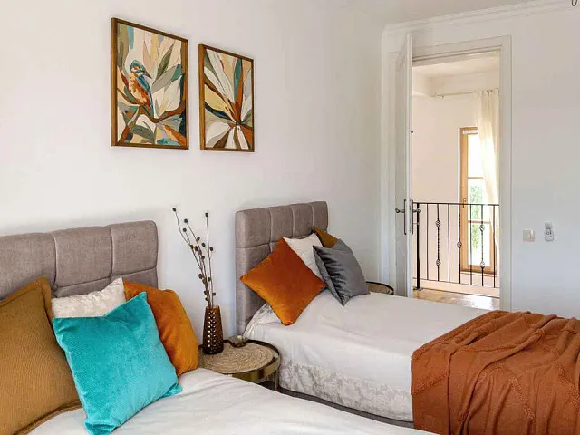 Villa with Pool and Panoramic Sea View  — 354 m² — photo 24