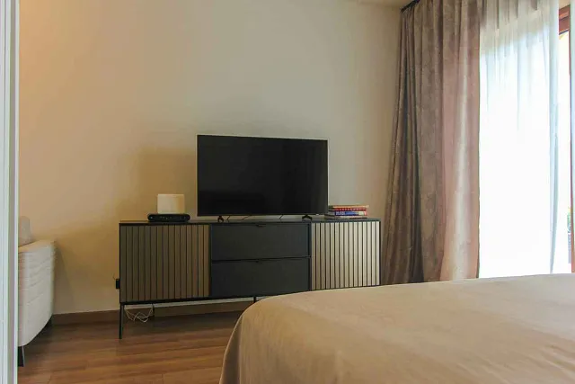 Apartment for sale in Becici in a complex with a pool — photo 10