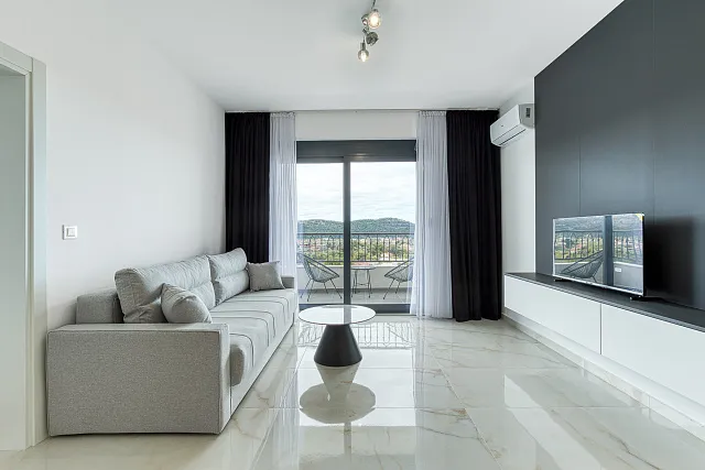 Bright Two-Bedroom Apartment in Bar — photo 9
