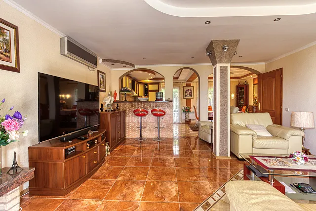 House in Kumbor 200 m to the sea — photo 4