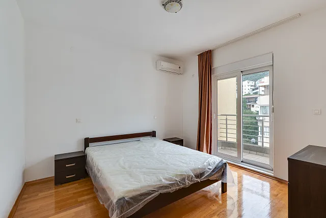 Furnished 1-Bedroom Apartment for Sale in Budva, Lazi – 89m² with Sea View — photo 7