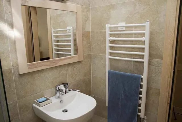 Mini hotel in Sutomore — photo 23