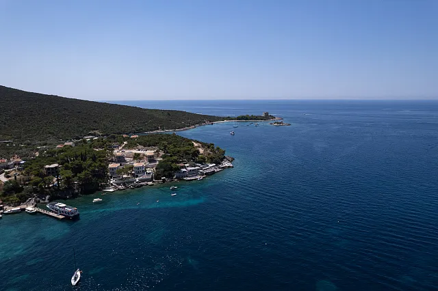Luxury Seafront Villa – Lustica  — photo 12