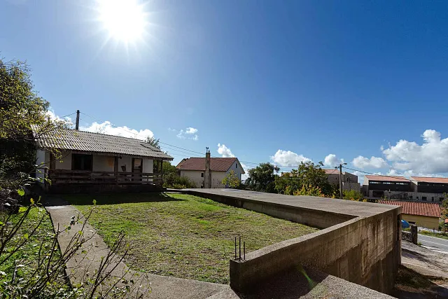Urbanized Plot with Sea View and Own Water Source – Lapčići, 1,000 m² — photo 18