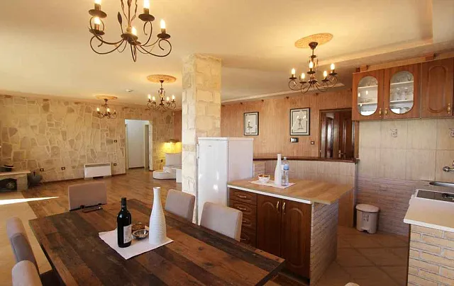 Rustic style villa with seaview — photo 9