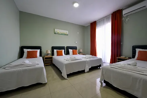 Cozy hotel by the sea, 34 apartments, great investment