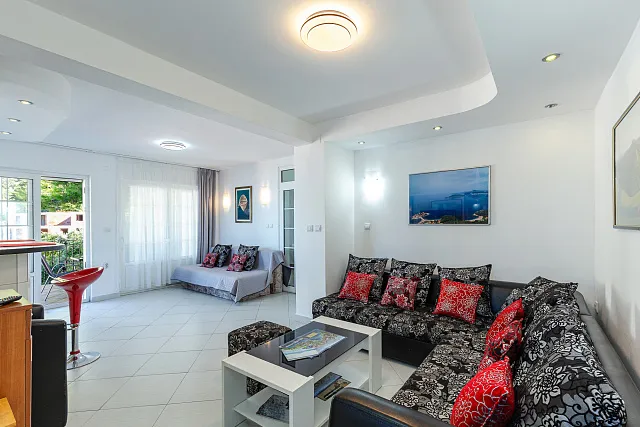 Квартира на продажу с видом на остров Свети Стефан  — photo 5