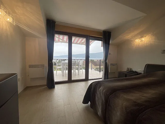 For sale apartment in Bijela with a sea view — photo 8