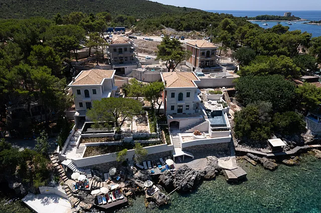 Luxury Seafront Villa – Lustica  — photo 11