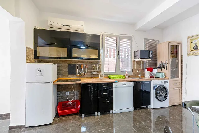 Apartment in Rafailovici with one bedroom