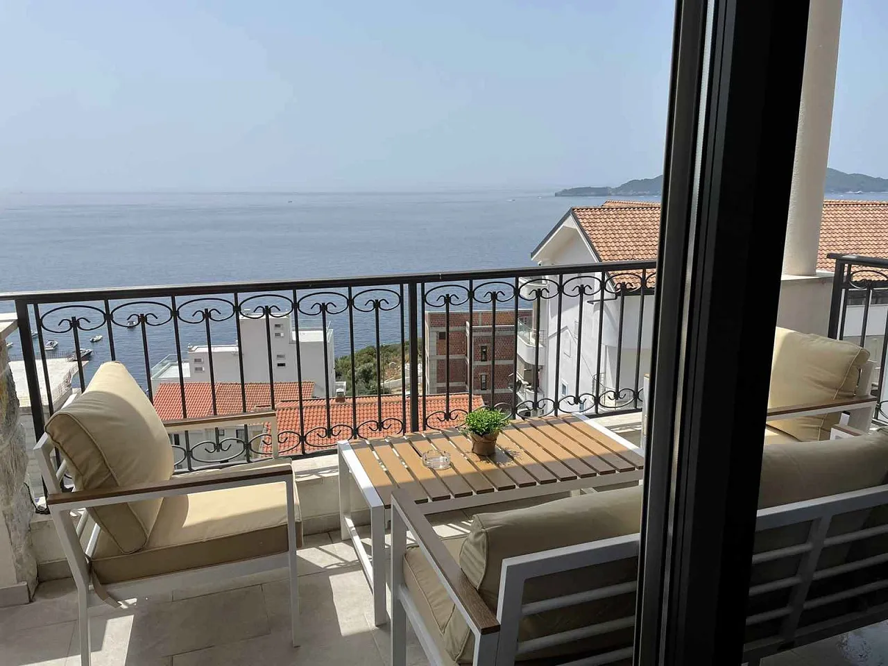 Apartment in Przno with two bedrooms and panoramic sea views