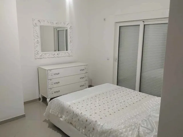 Two-bedroom apartment with sea view in Ulcinj — photo 5