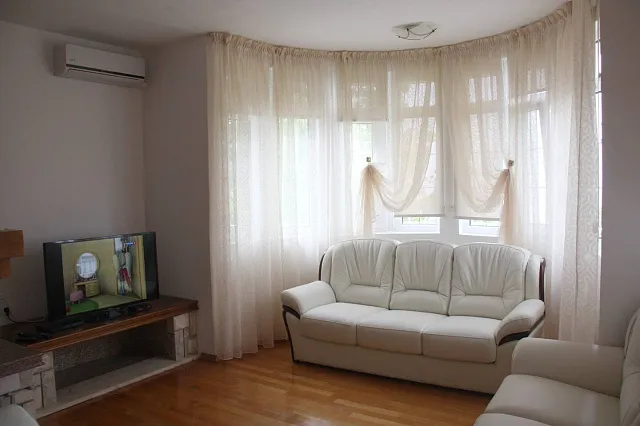 Apartments in Villa with sea view in Shushan