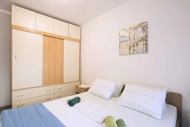 Spacious house in Budva — photo 24
