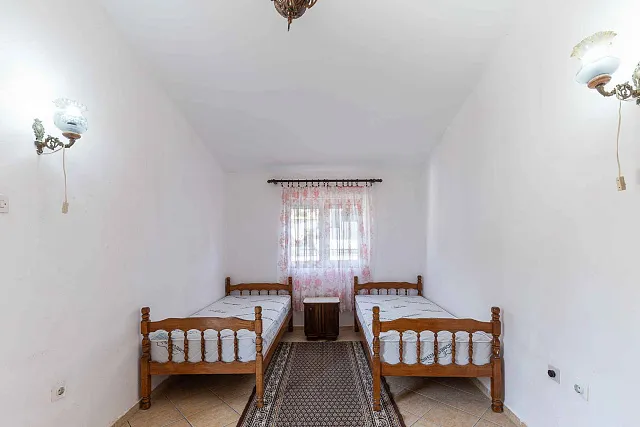 House with a terrace and sea view in Bar — photo 6