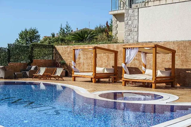 Luxuriöse 2-Zimmer-Wohnung, 64 m², mit Panoramablick auf das Meer – Bečići — photo 19
