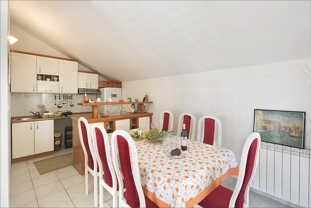 Spacious house in Budva — photo 28