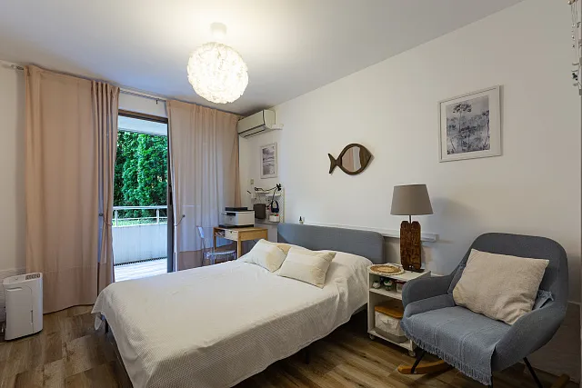 Elegant two-bedroom apartment in Pržno – 57 m² — photo 13