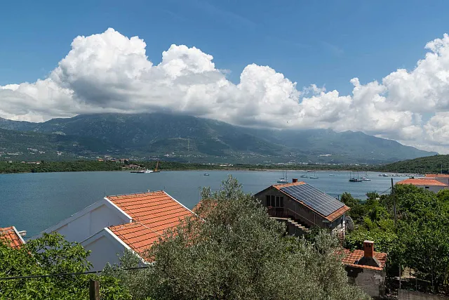 Spacious house with sea views in the picturesque area of ​​Djurashevichi — photo 7