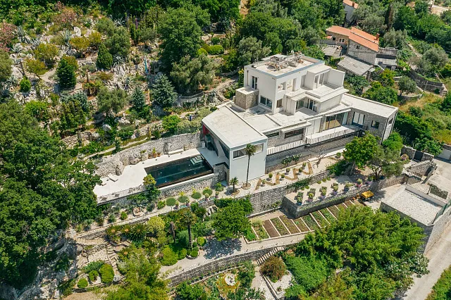 Elegant Stone Mansion with Sea View near Sveti Stefan