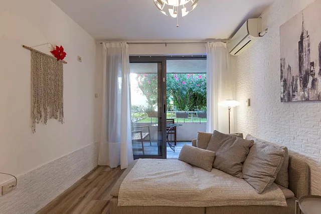 Elegant two-bedroom apartment in Pržno – 57 m² — photo 4