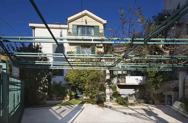 Spacious house in Budva — photo 5