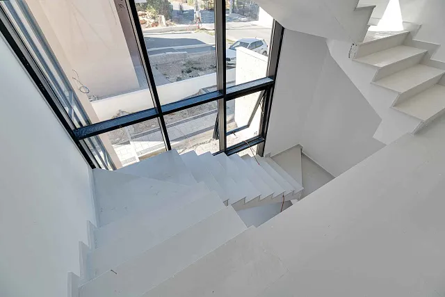 Modern House in Bar with Terrace and 3 Bedrooms — photo 22