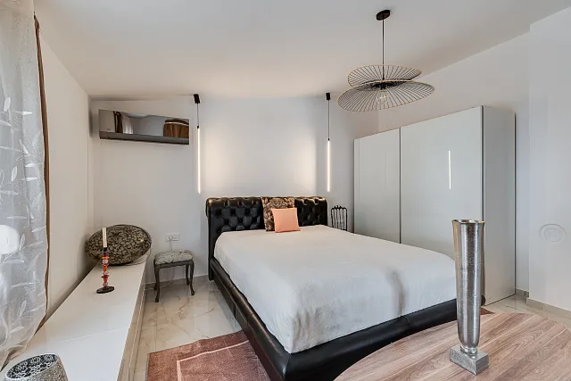 Two-storey spacious house in Sutomore — photo 7