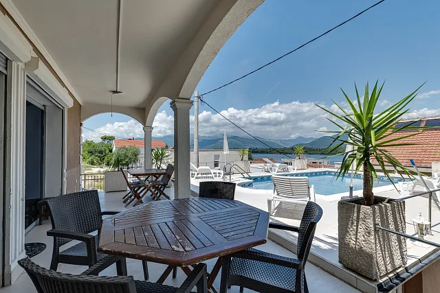 Spacious house with sea views in the picturesque area of ​​Djurashevichi — photo 23