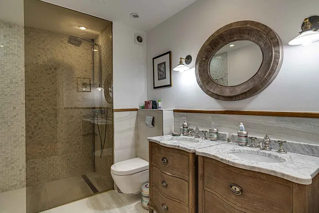 Charming duplex apartment in the heart of the old town of Budva — photo 41